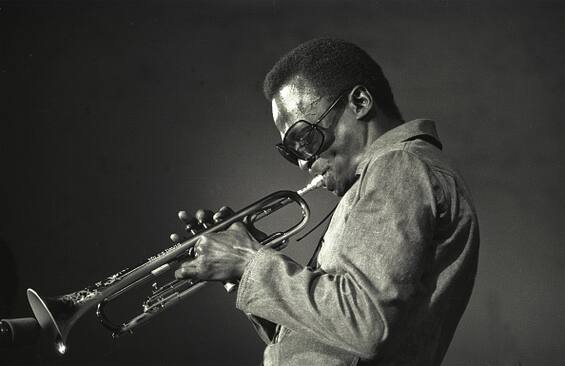 Miles Davis La Carriera E I Successi Della Tromba Del XX Secolo Sky TG24